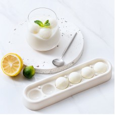 Create Solutions Circle Silicone Ice Cube Tray with Lid