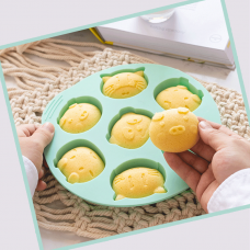 Create Unique 9-Inch Cartoon Animal Shape Silicone Cake Mold for Baby's Supplementary Food