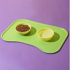 Factory Make Heat Resistant Solid Pattern Silicone Pet Feeding Mat
