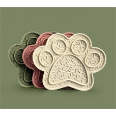 Factory Manufacture BPA Free Cat Paw Shape Silicone Pet Licking Mat