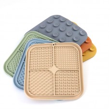 Manufacturer Produce Food Grade Silicone Pet Dog Cat Treat Lick Mat  